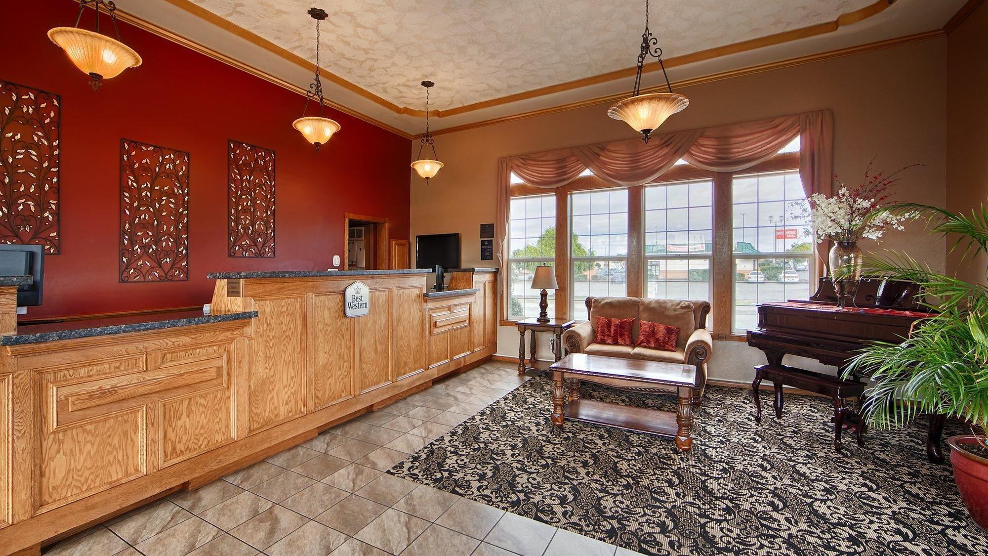 Western Bayshore Motel 3*
